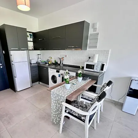 Sea And Mountain Views Penthouse Studio Apartment Kalogrea