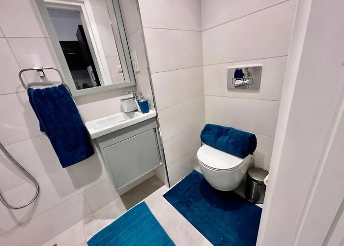 Sea And Mountain Views Penthouse With Access To Facilities Apartmán Kalogrea