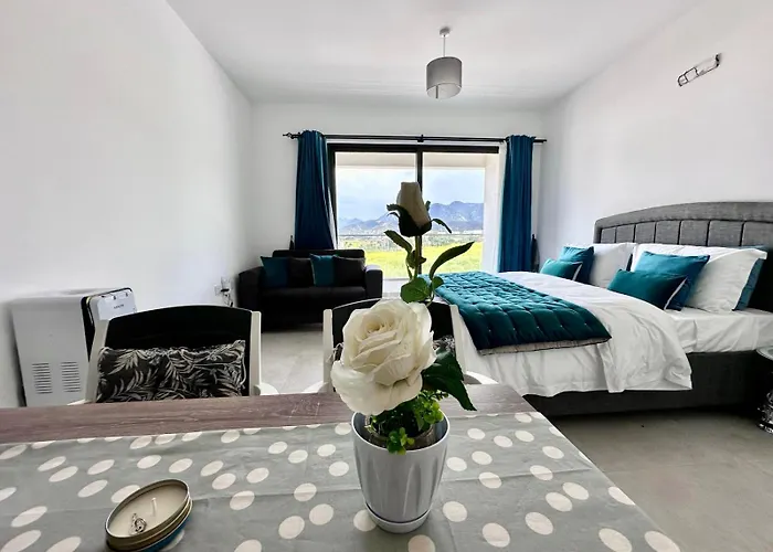 Sea And Mountain Views Penthouse With Access To Facilities * Kalogrea