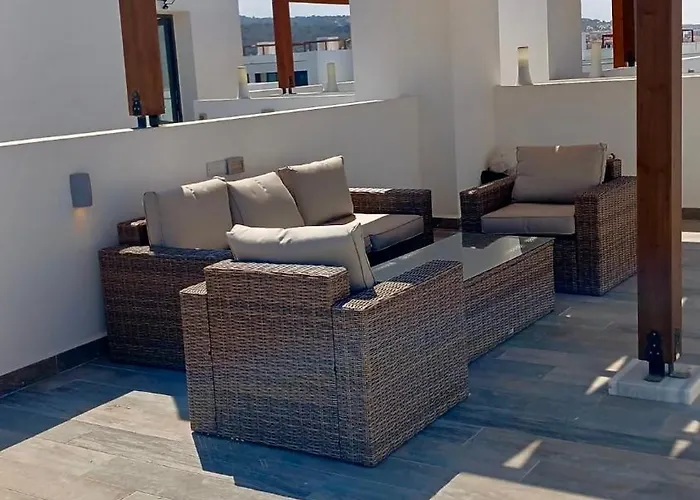 Apartmán Sea And Mountain Views Penthouse With Access To Facilities *